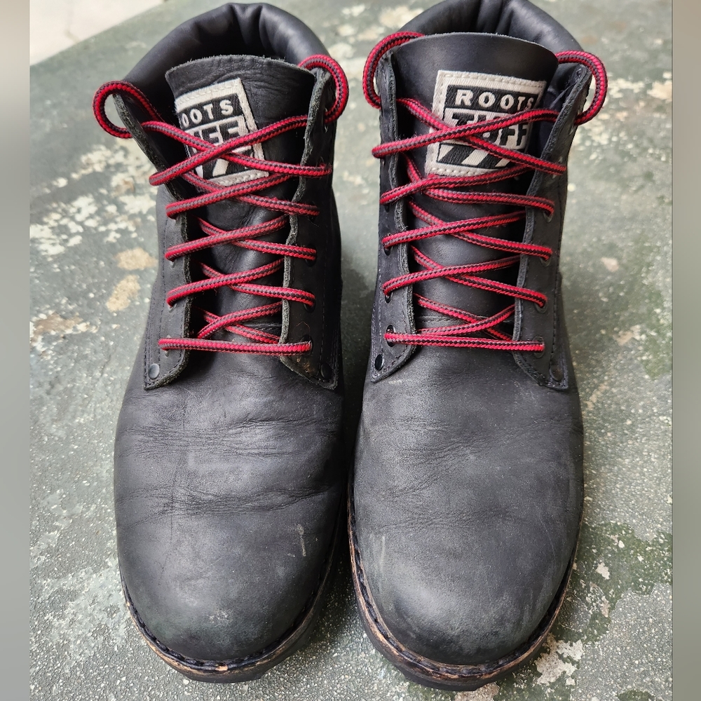 Roots Canada Tuff boots US W 8.5